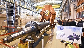 Najpierw zwalniali, teraz zatrudniają