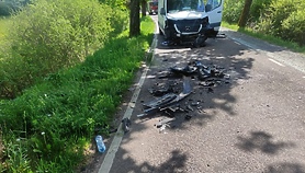 Zderzenie busa z osobówką