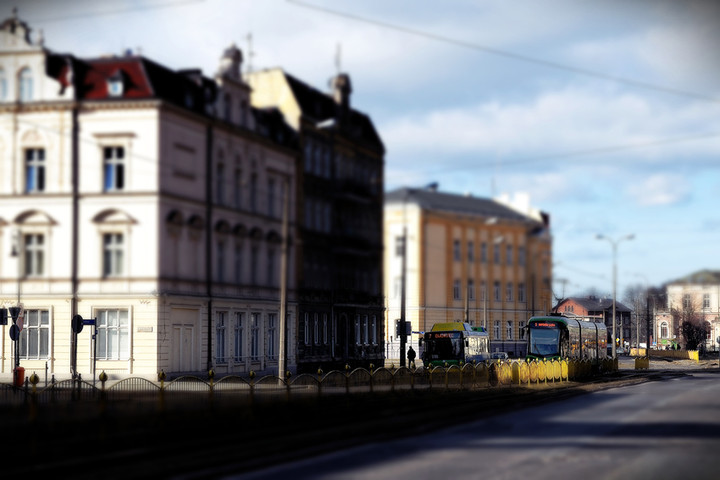 Autobusy i tramwaje