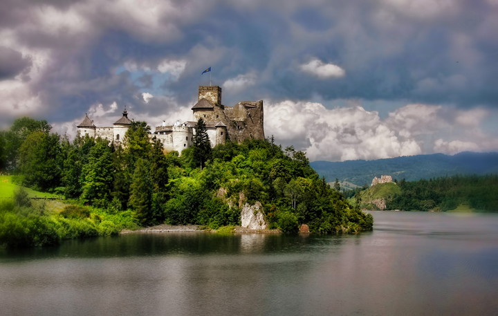 Zamek w Niedzicy "Wakacje z duchami"