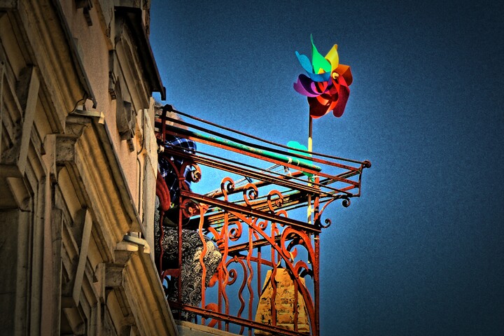 P1900700 Wiatraczek LGBT Na Ulicy Stefana Żeromskiego