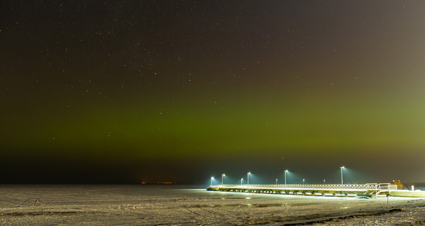 Zorza na tle fromborskiego mola