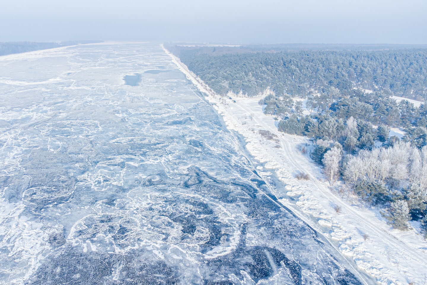 Zima nad Wisłą z lotu ptaka