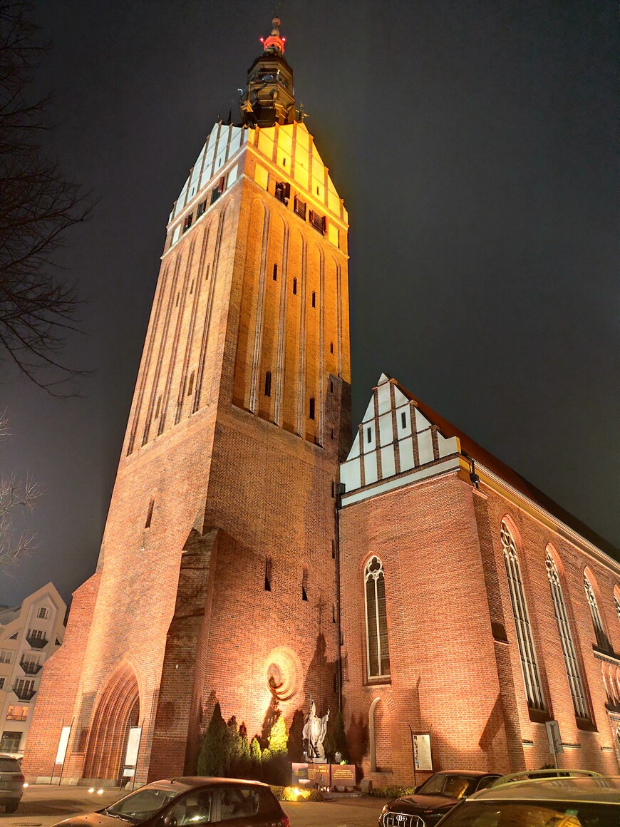 Piękna Katedra Świętego Mikołaja ❤️❤️❤️❤️