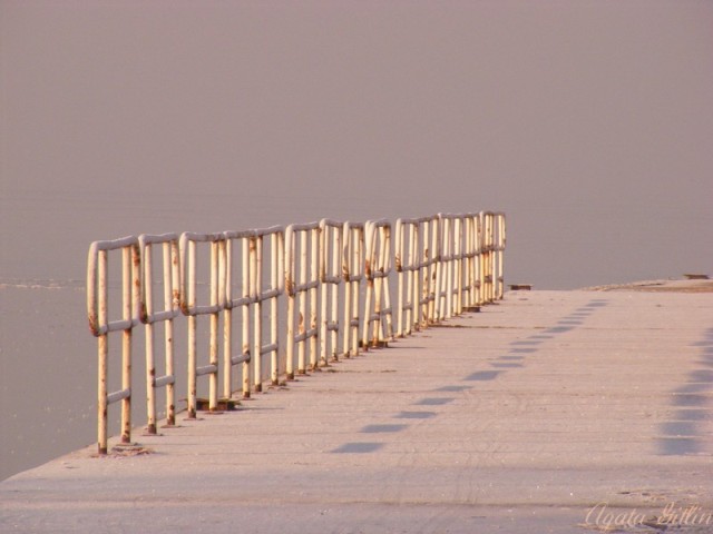 Do nikąd.