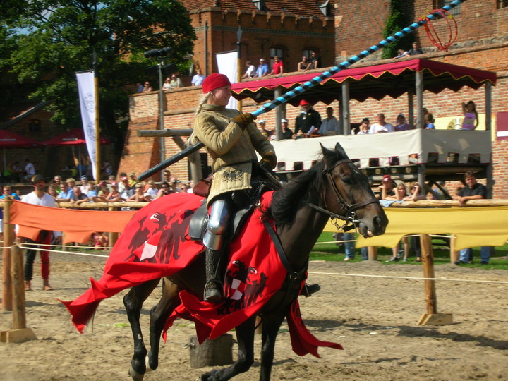 Trzy pierścienie (Gniew)