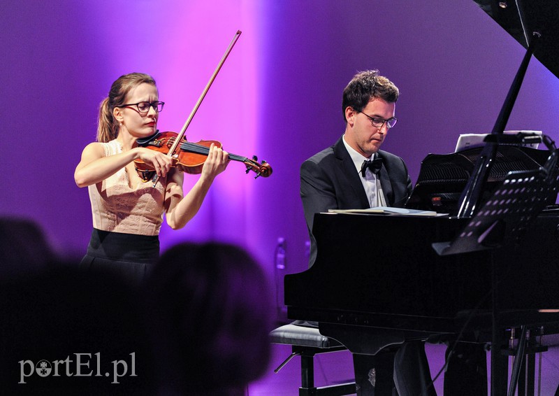 Elbląg, Jak skrzypce z fortepianem "rozmawiają"