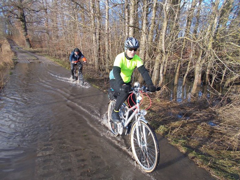 Elbląg, Rowerami do Wężowca