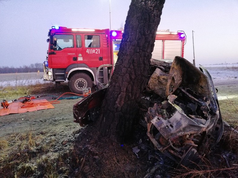 Elbląg, Tragedia pod Wilczętami. W aucie zginęło pięć młodych osób