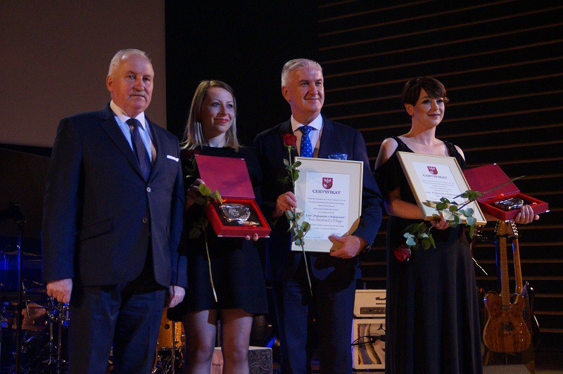 Elbląg, Laur dla Kina Światowid