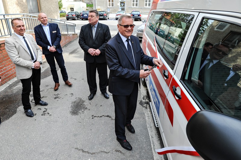 Elbląg, Dziś Szpital Miejski w Elblągu otrzymał kolejną karetkę