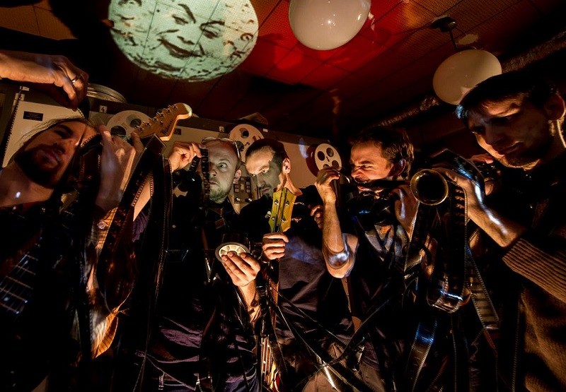 Elbląg, „Znak Zorro” z muzyką i dubbingiem na żywo