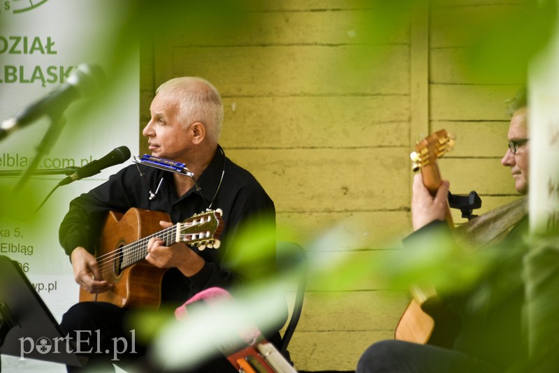 Elbląg, Poezję Krzysztofa Kamila Baczyńskiego wyśpiewał Sławomir Zygmunt