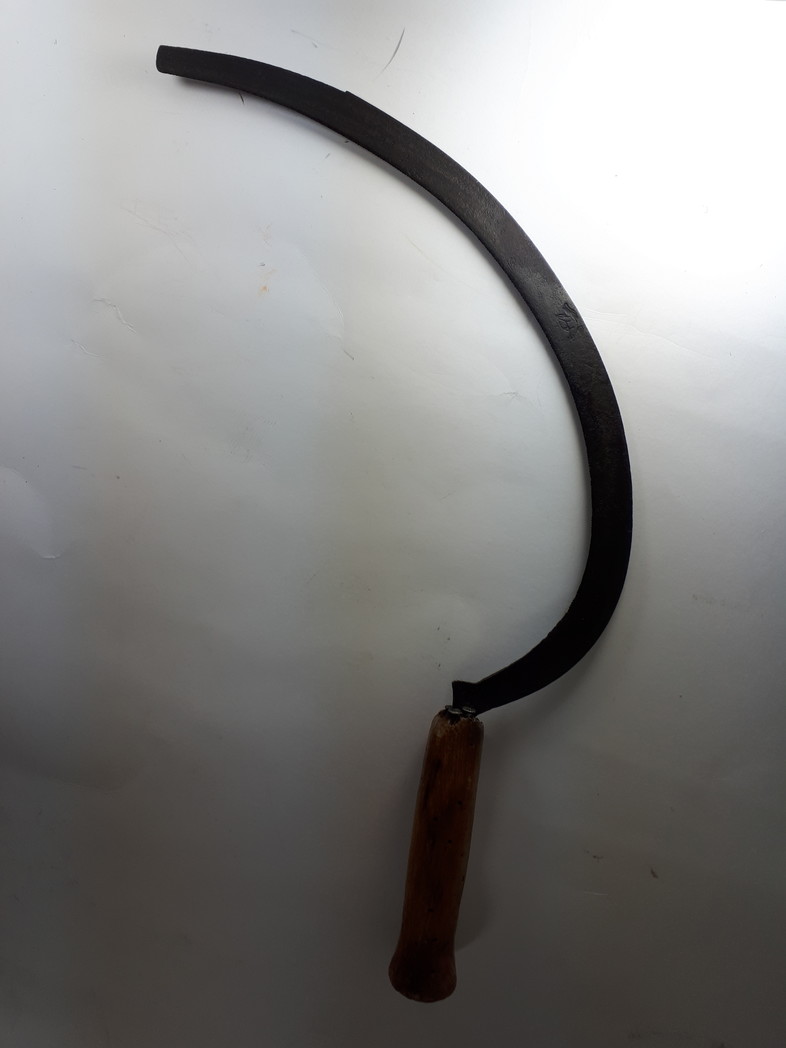 Elbląg, Sierp ze świnką  (Historia jednego przedmiotu cz. 138)