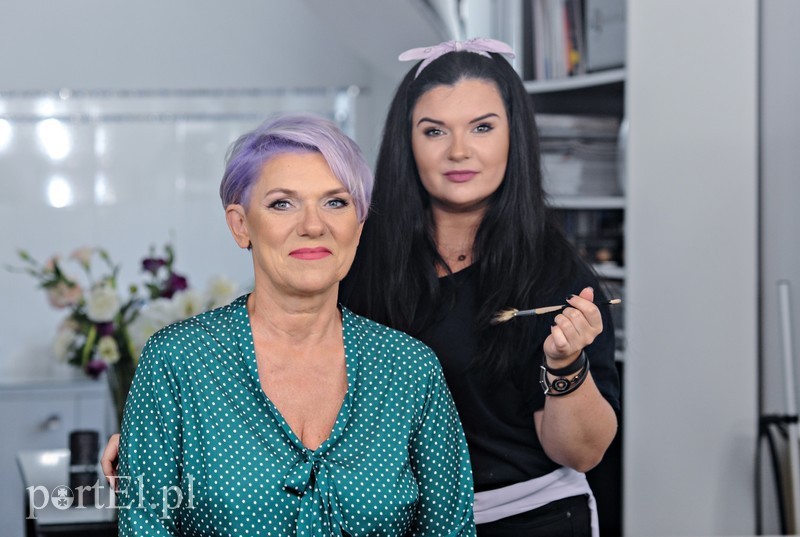 Elbląg, Anna Chmielewska (po lewej) i Agnieszka Śliwowska w Make Up Academy