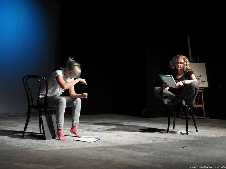 Elbląg, Kolorowy kitek o czarnej przeszłości