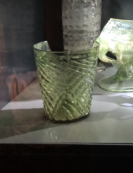 Elbląg, Szklanka w typie Maigelein  (Historia jednego przedmiotu cz. 143)