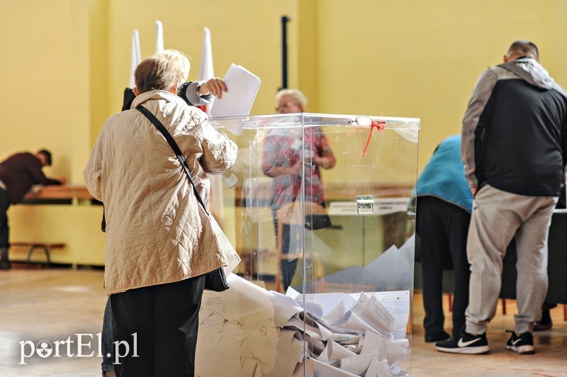 Elbląg, O mandacie radnego zdecydowało... losowanie