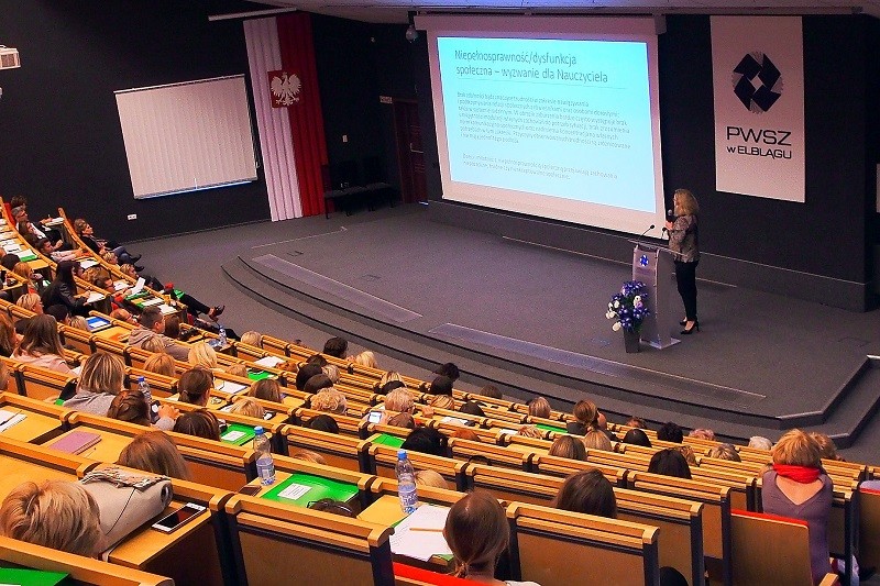 Elbląg, Dyskutowali o (nie)grzecznych dzieciach