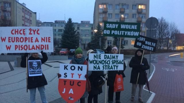 Elbląg, Apelują do sędziów