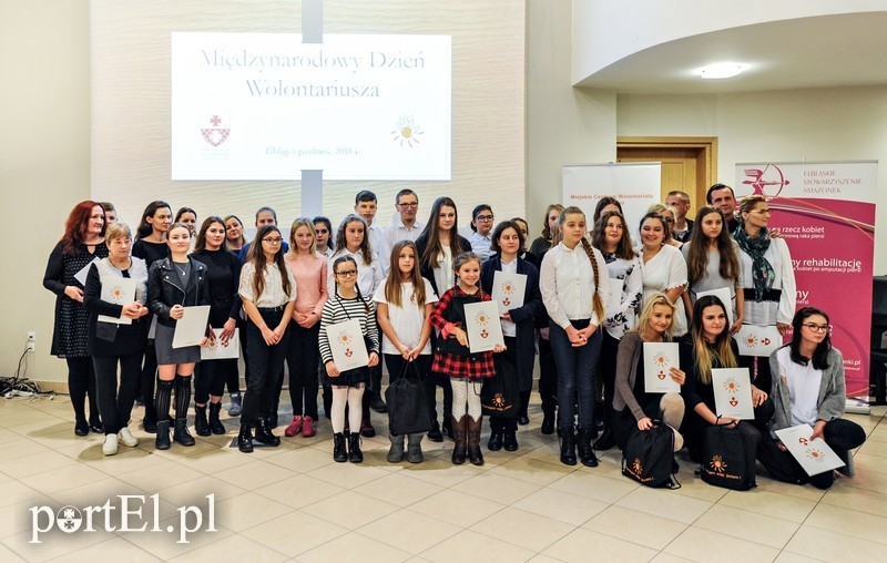 Elbląg, Elbląscy wolontariusze nagrodzeni podczas gali Elbląg, Elbląscy wolontariusze nagrodzeni podczas gali