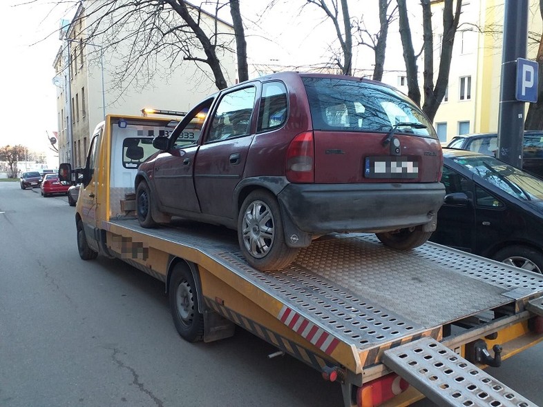 Elbląg, Tajemnicza corsa i nietypowa interwencja z nerwowym kierującym