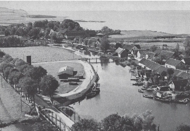 Elbląg, Dawno temu w Elblągu... zorganizowano wiosenną wycieczkę nad zalew