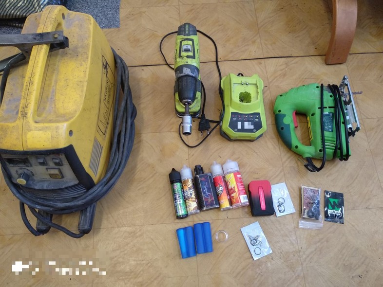 Elbląg, Włamali się do sklepu z elektronicznymi papierosami