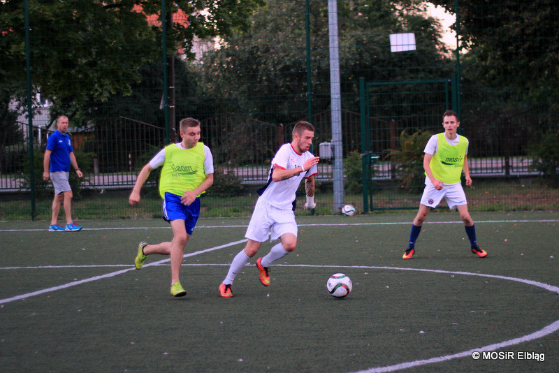 Elbląg, Zgłoś drużynę do piłkarskiej ligi MOSiR