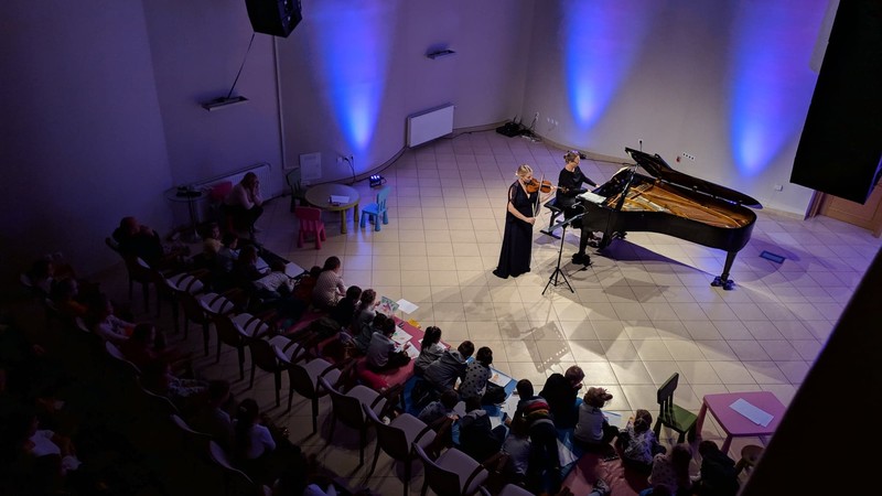 Elbląg, Klasyka niekoniecznie poważna