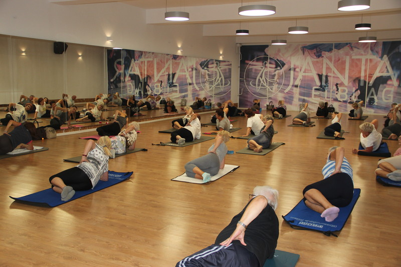 Elbląg, Seniorzy nakręcają się na pilates Elbląg, Seniorzy nakręcają się na pilates