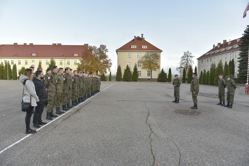 Elbląg, Uczniowie na poligonie w Gołdapi