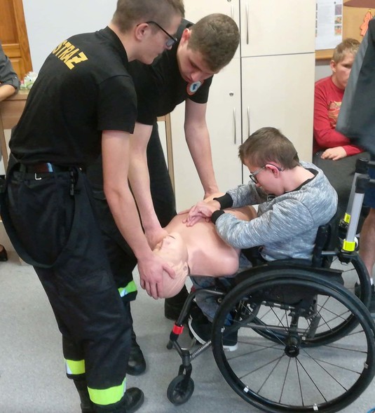 Elbląg, Oni wiedzą, jak udzielić pierwszej pomocy