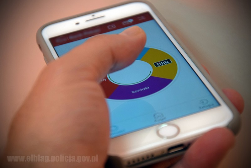 Elbląg, Oszust podszył się pod bratową. Pokrzywdzony stracił 2 tysiące zł