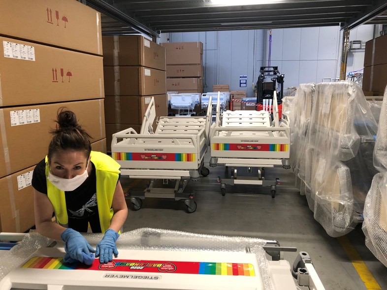 Elbląg, Łóżka do intensywnej terapii i kardiomonitory od WOŚP dla Szpitala Miejskiego Elbląg, Łóżka do intensywnej terapii i kardiomonitory od WOŚP dla Szpitala Miejskiego