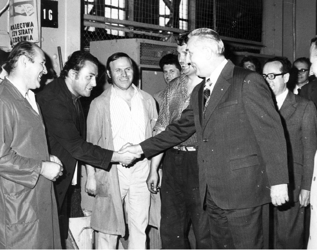 Elbląg, Edward Gierek z wizytą w Zamechu w 1975 r. (archiwum Zamechu) Elbląg, Edward Gierek z wizytą w Zamechu w 1975 r. (archiwum Zamechu)