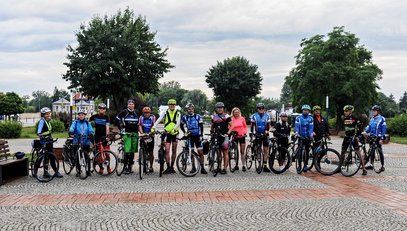 Elbląg, Rowerami w 24 godziny dookoła byłego województwa