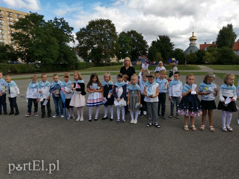Elbląg, Elbląscy pierwszoklasiści już korzystają z butelek wielokrotnego użytku! Elbląg, Elbląscy pierwszoklasiści już korzystają z butelek wielokrotnego użytku!