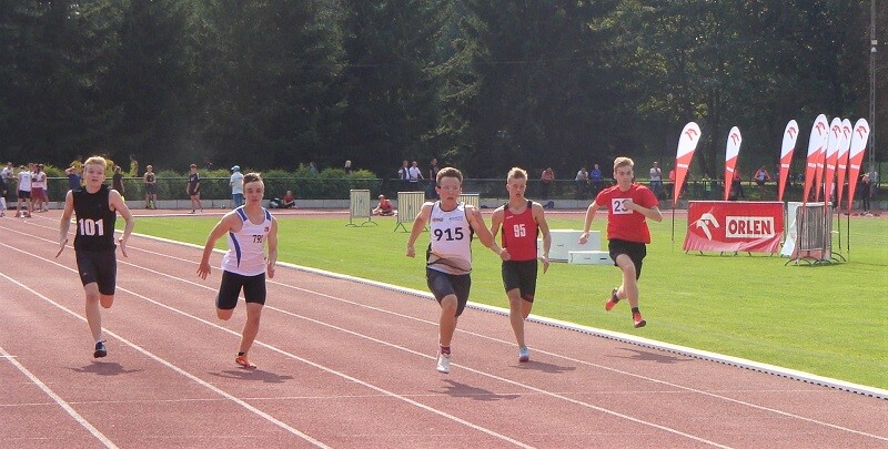 Elbląg, Michał Rodziewicz srebrnym medalistą w biegu na 2000 m