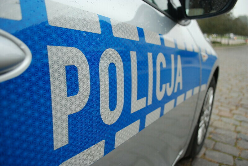 Elbląg, Kierowca cinquecento nie miał prawa jazdy, ale miał narkotyki Elbląg, Kierowca cinquecento nie miał prawa jazdy, ale miał narkotyki