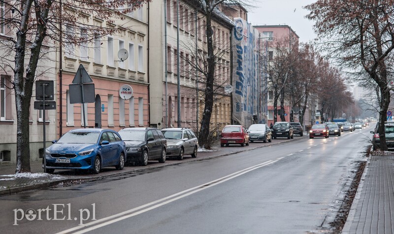 Elbląg, Miejsca parkingowe przy ul. Mickiewicza Elbląg, Miejsca parkingowe przy ul. Mickiewicza