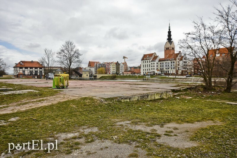 Elbląg, Na tym terenie ma powstać biurowiec