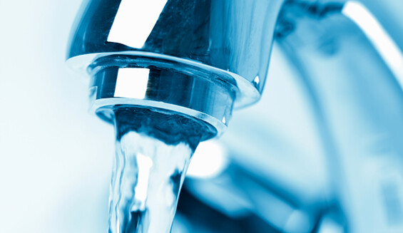 Jak skutecznie dezynfekować wodę pitną?