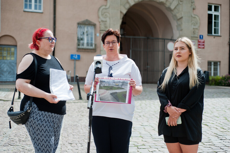 Elbląg, „Elbląg jest kobietą”. Wniosek o skwer Praw Kobiet złożony do ratusza