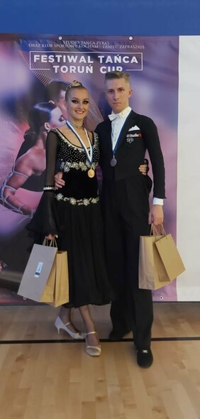 Elbląg, Jantar tańczy