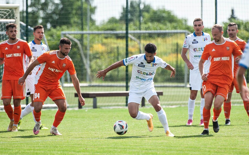 Elbląg, W małych derbach padł remis