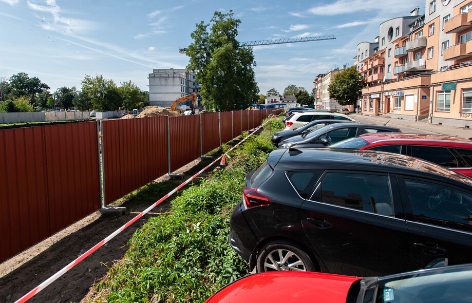 Elbląg, Mieszkańcy Oboźnej: Tu jest horror z parkowaniem