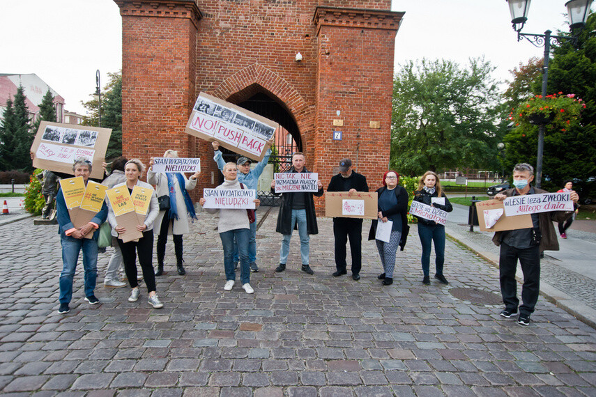 Elbląg, Protest Stan wyjątkowo nieludzki",