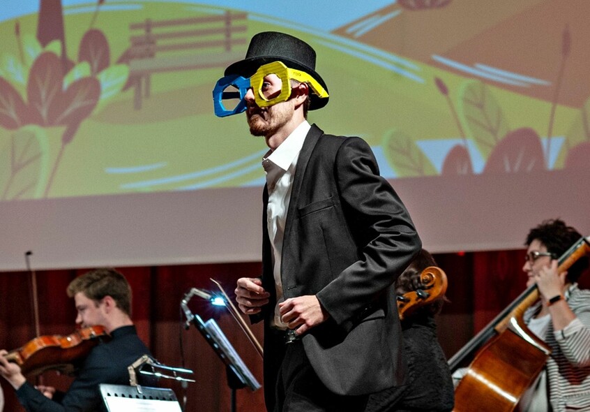 Elbląg, Wesołe rytmy z EOK