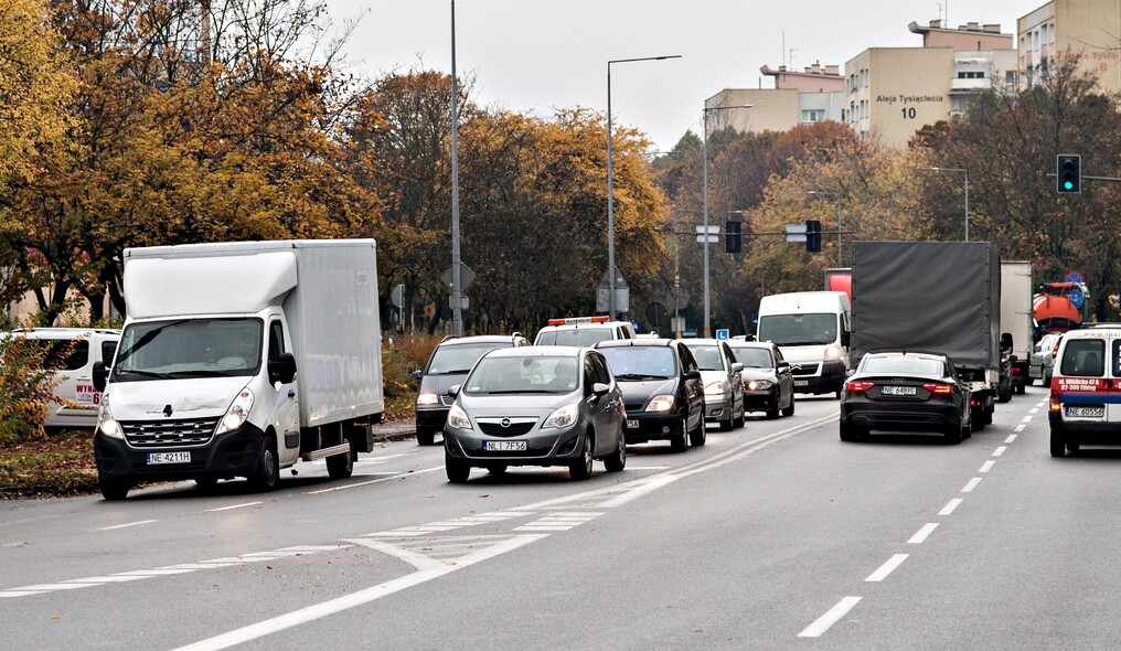 Elbląg, Darmowo sprawdź stan świateł w aucie. Uchroń się przed wypadkiem lub mandatem